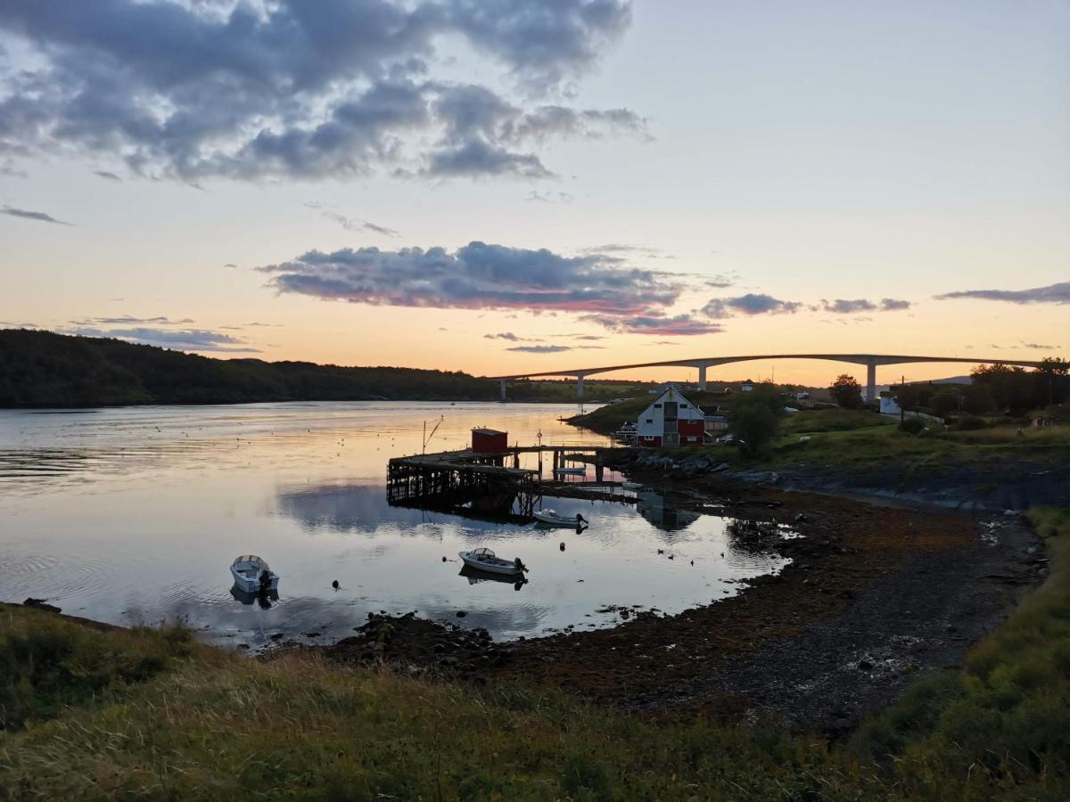Sokkelleilighet Rett Ved Saltstraumen Bodo Luaran gambar